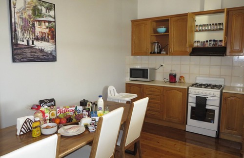 Semaphore House | Semaphore Sea Breeze-Family Beach/Pool Holiday. 450m to Beach. 20 min to airport