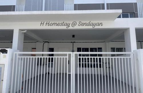 Bandar Sri Sendayan House | SENDAYAN H HomestayMuslimsahaja