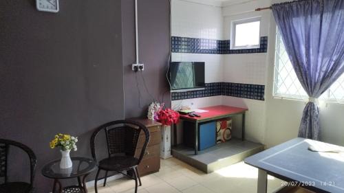 Kota Kinabalu House | Sepanggar Kingfisher Homestay