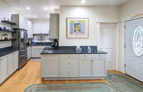 Sequim House | Sequim Sunrise Exquisite Country Apartment