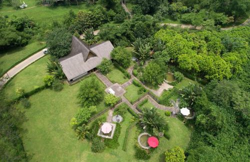 Bay Lang Resort | Serena Kim Boi Resort - Hoa Binh
