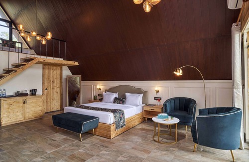 Tamia Hotel | Serendipity Lakes and Resorts