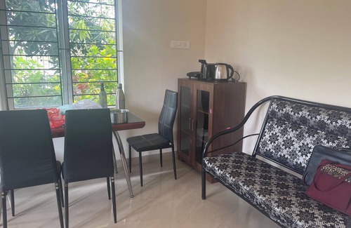 Chengalpattu Villa | Serene 3-bed Villa with AC, WiFi near Mahindra World City