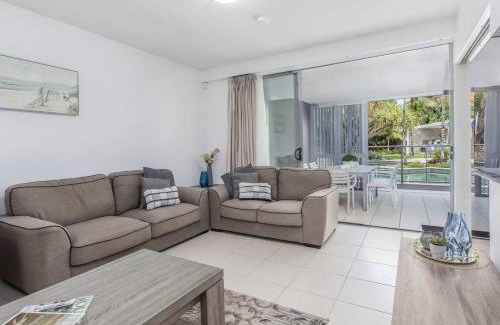 Casuarina Apartment | Serene 3 Bedroom Poolside Retreat at Drift