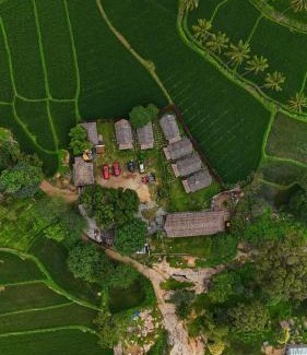 Sanapur House | Serene Boulder