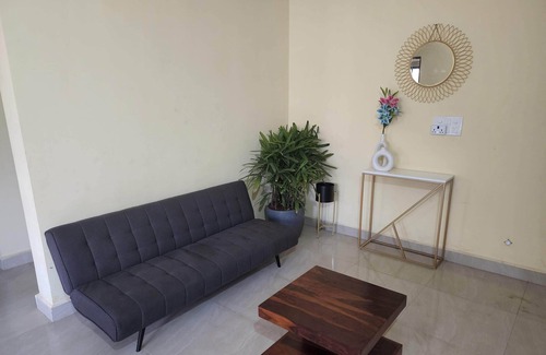 Moira Apartment | Serene Double Bedroom countryside Apartment