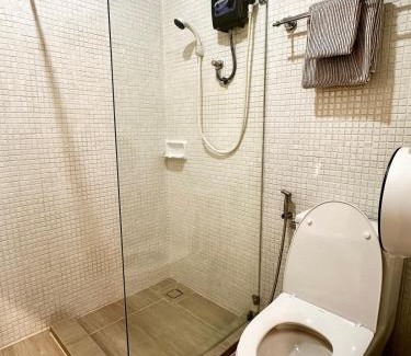 Lat Yao Apartment | Serene Escape 2 mins from SRT Wat Samien Nari