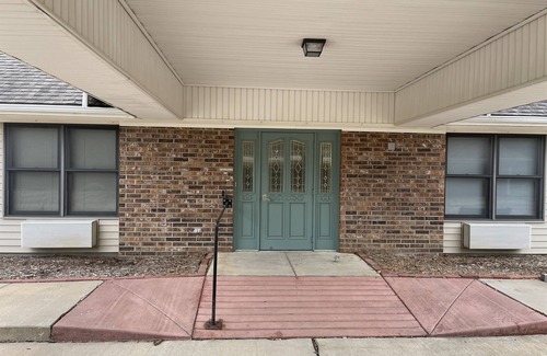 Eureka House | Serene Escape, Fishing, Small-Town Charm