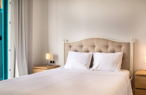 Kusadasi City Centre Apartment | Serene Flat w Sea and Nature View in Kusadasi