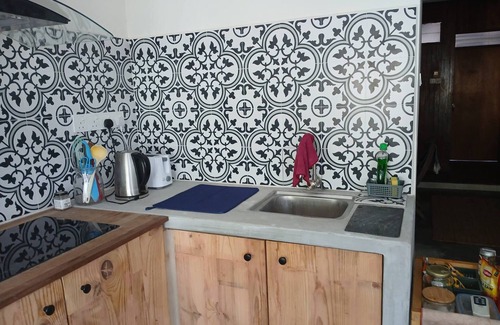 Kelang Gates Baharu House | Serene Mountain Retreat in KL - Entire House for Rent