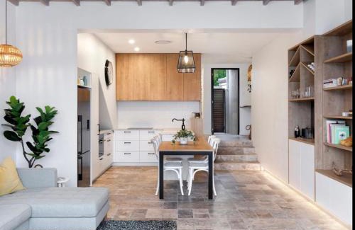 Noosa Heads Apartment | Serene Riverside Escape, Noosa Heads