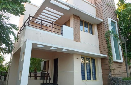 Covelong Beach Villa | Serene Sea access 3 BHK Villa with Shared pool & Shared Beach