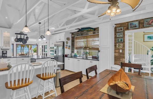 Marathon House | Serenity Bay Estate-FL Keys Best Kept Secret! Beautiful, Quiet, Tropical Pardise