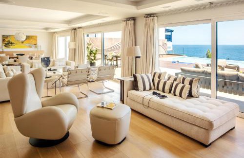 Puerto Calero Villa | SERENITY by Buenavilla