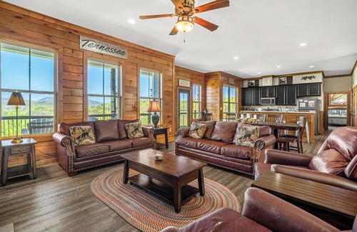 Sevierville Cabin | SERENITY SANCTUARY - 5 Bedrooms, sleeps 20!