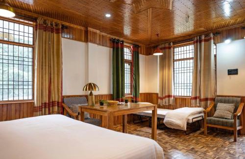 Naggar Bed & Breakfast | Serenity Stays - Manali, Naggar