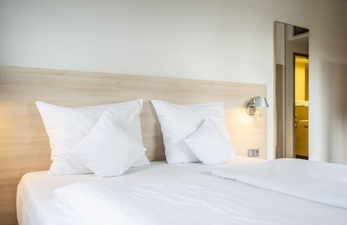 Forst Hotel | Serways Hotel Bruchsal West