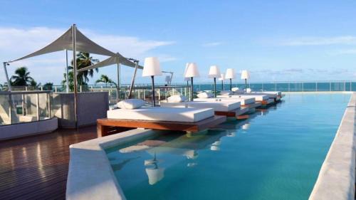 Cabo Branco Apartment | Setai Yacht