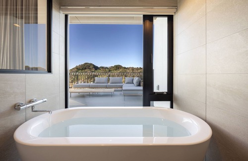 Nishi Ward Hotel | seven x seven Itoshima