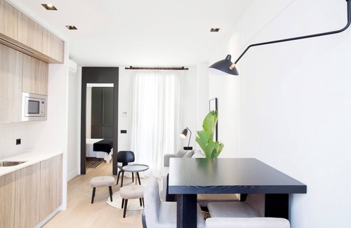 El Arenal Apartment | Sevilla, my dear! Unique apartments with rooftop terrace and swimming pool!