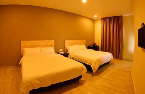 Cerung Melintang Hotel | Sg Paka Hotel