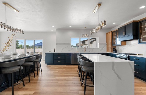 Green Bay House | SGB Penthouse - 7 Bedroom 6 Bath