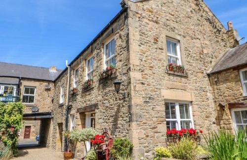 Haydon Bridge House | Shaftoe Mews