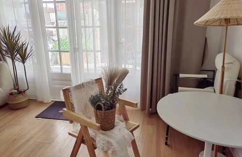 Jing'an Apartment | Shanghai historical art apartment near Nanjing Road