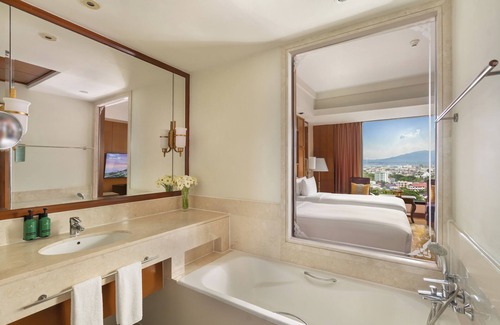 Chang Khlan Hotel | Shangri-La Chiang Mai