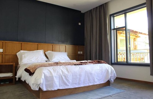 Shangri-La Hotel | Shangri-La Youyou Inn