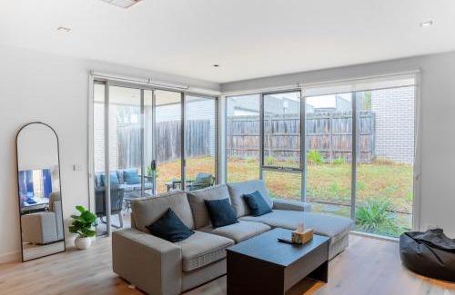 Bundoora House | Shared House in Melbourne