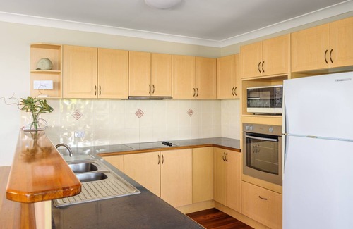 Rainbow Beach Apartment | Sharon Lee 2 - Rainbow Beach