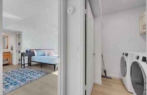 North Mountain House | Sharon Phoenix