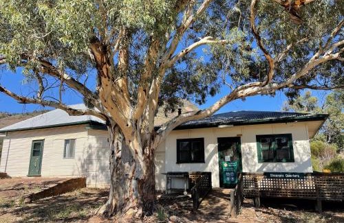 Quorn House | Shearers Quarters - The Dutchmans Stern Conservation Park