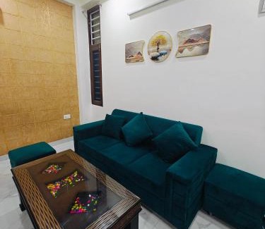 Jaipur Apartment | Shekhawat House A comfy 2 BHK Homestay