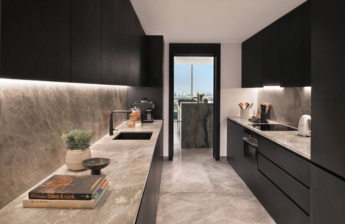 Trade Center Hotel | Sheraton Grand Hotel, Dubai