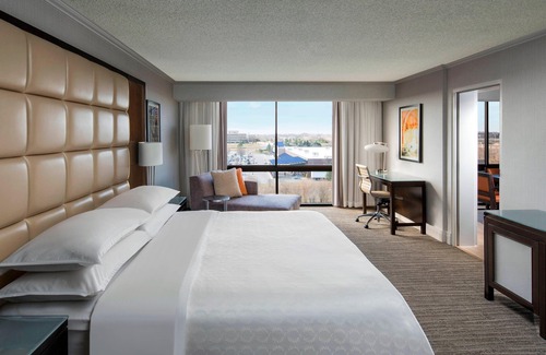 West Des Moines Hotel | Sheraton West Des Moines Hotel