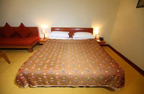 Saputara Resort | Shilpi Hill Resort