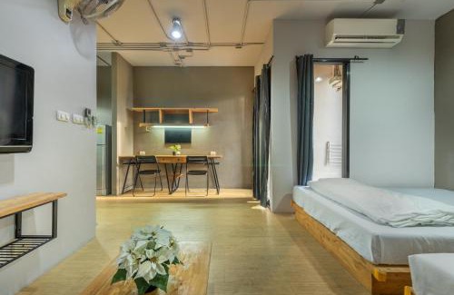 Bang Sao Thong Hotel | Shin Muffin ABAC Bangna