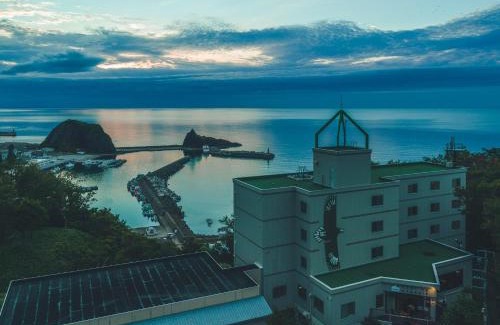 Utoro House | Shiretoko Yuhi No Ataruie Onsen Hostel