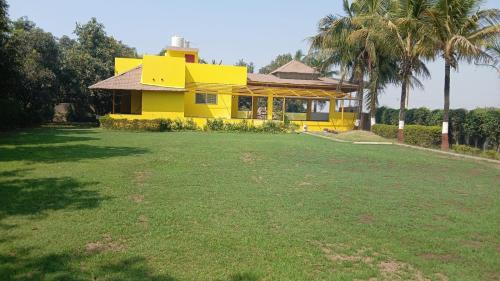 Navsari Villa | Shiv Farm Where Nature Meets Luxury