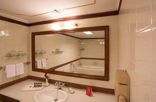 Udaipur City Centre Hotel | Shiv Niwas Palace by HRH Group of Hotels