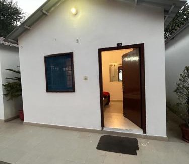 Smanora Range House | Shivalik HomeStay & BayleafCafe