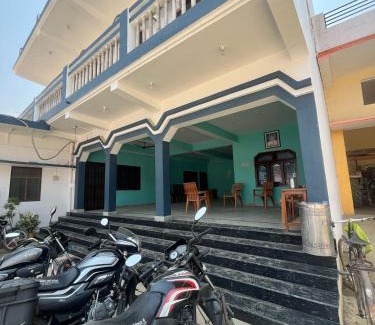 Padrauna House | Shivendra homestay