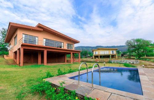Kurvande Villa | Shivom Villas - 9 BR with Pvt Pool & Pawna Lake View