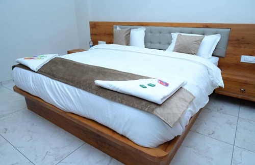 Tuljapur Hotel | Shivprakash Executive