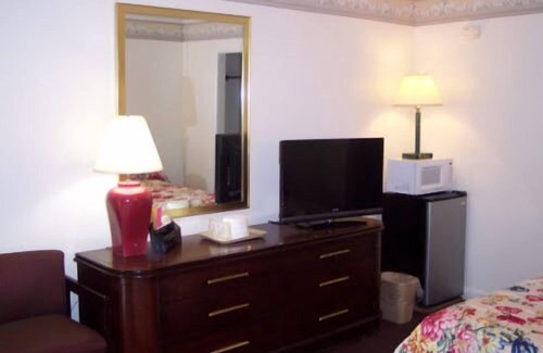 Allenwood Hotel | Shore Hills Motel