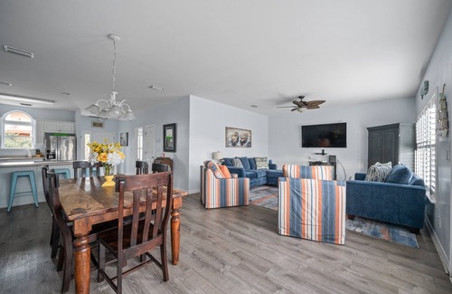 Fort Morgan House | Shore Thang 1~ Steps To The Beach w/Pool