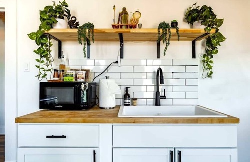 Brewery District House | Short North - Convention - Pets - Parking Free