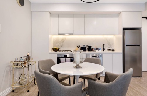 Glen Iris Apartment | Short Stay 1 Bedroom Standard Manhattan Glen Iris